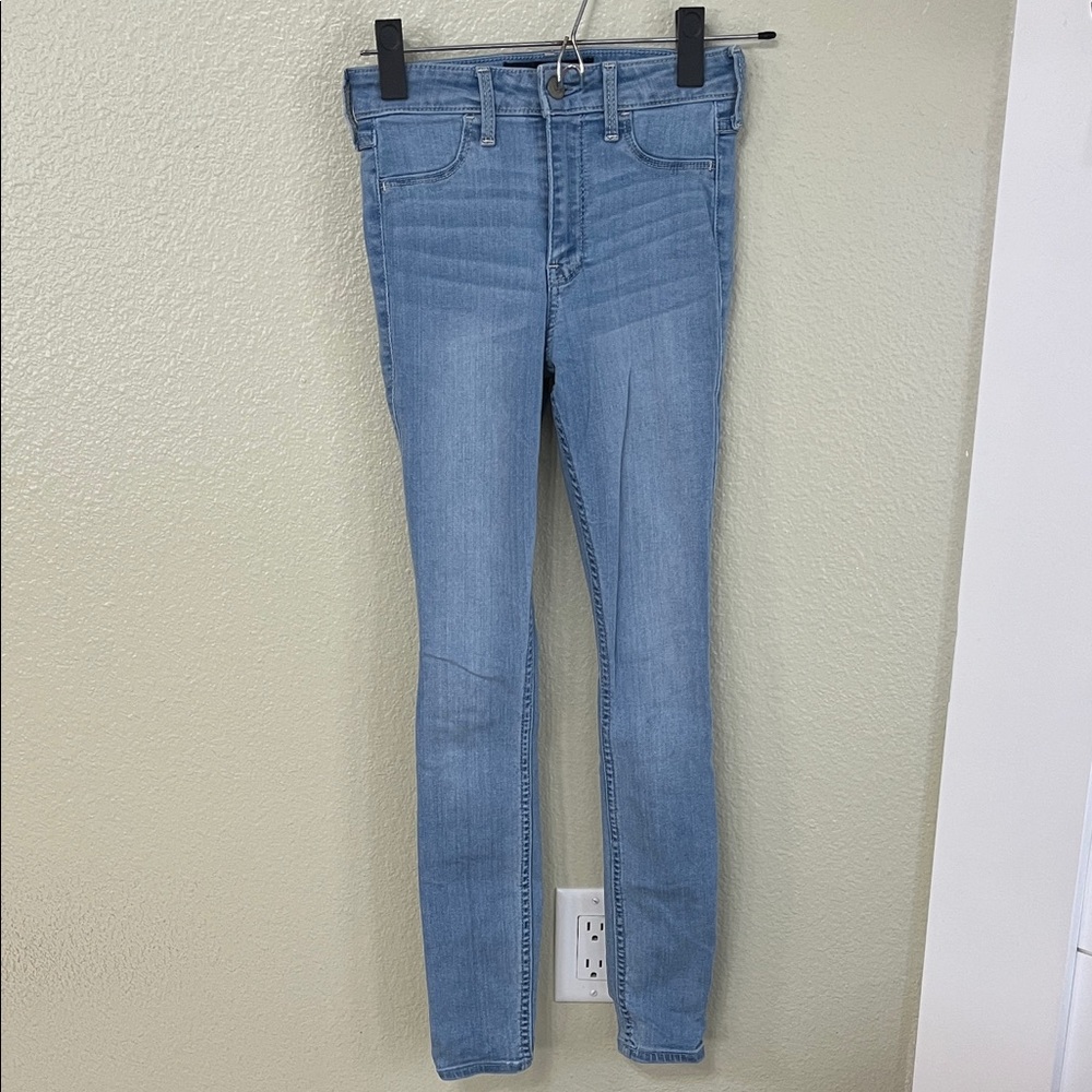 Hollister Women's Sky Blue High-Rise Jean Legging